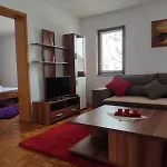 Vikend Kuca Libertas Lägenhet Sisava
