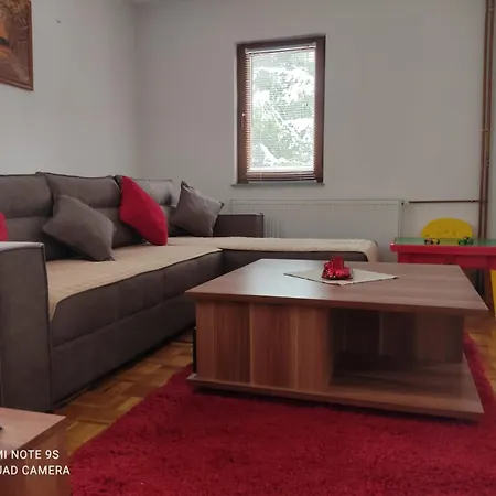 Vikend Kuca Libertas * Šišava
